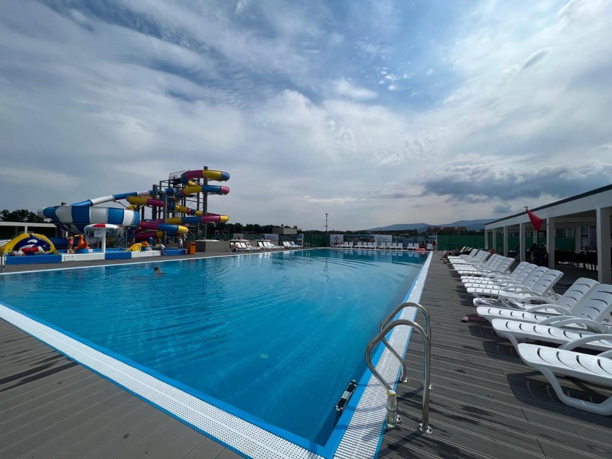 Holiday Park & Resort Cieplice Zdroj Jelenia Góra Exterior foto