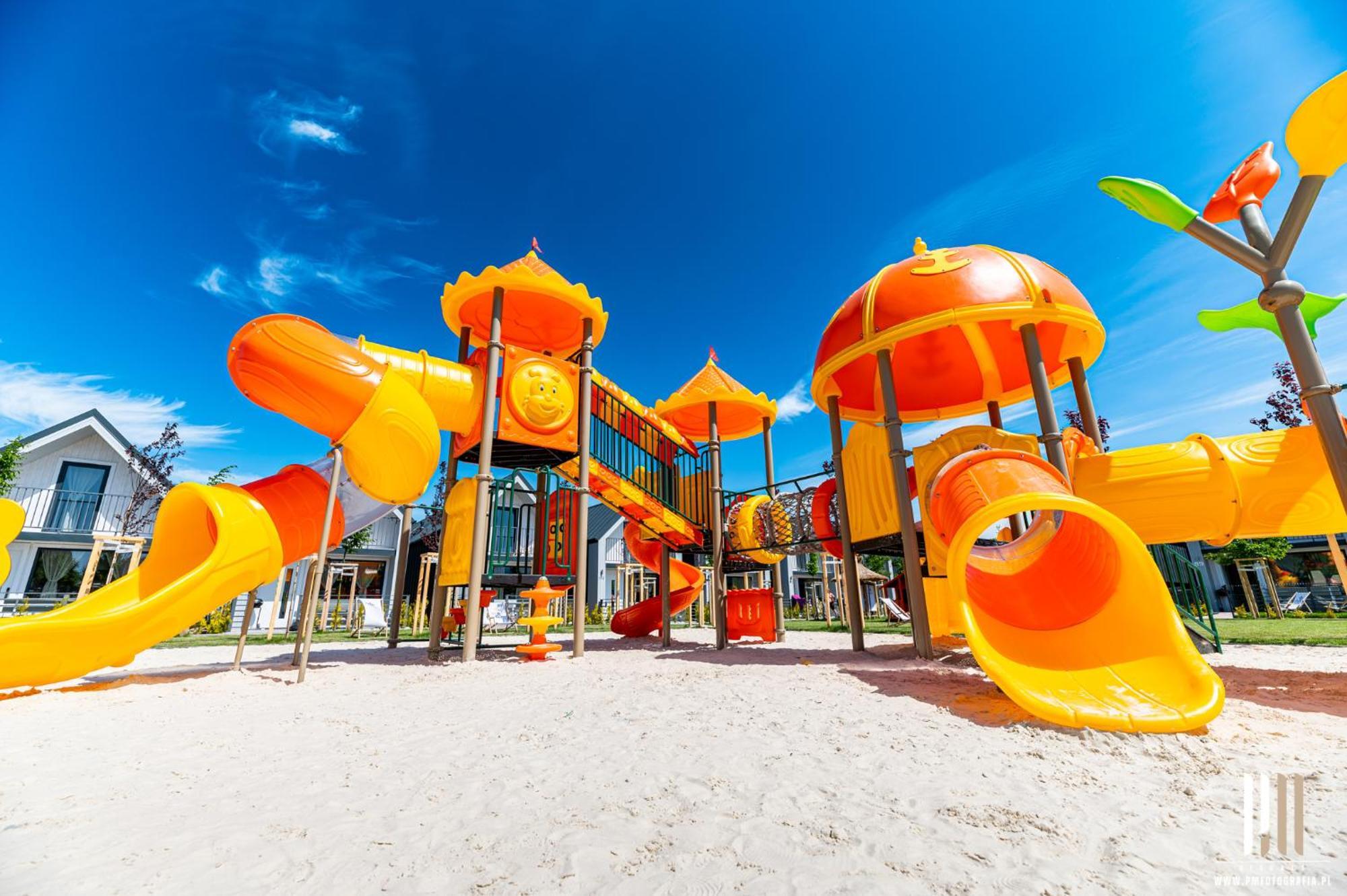 Holiday Park & Resort Cieplice Zdroj Jelenia Góra Exterior foto