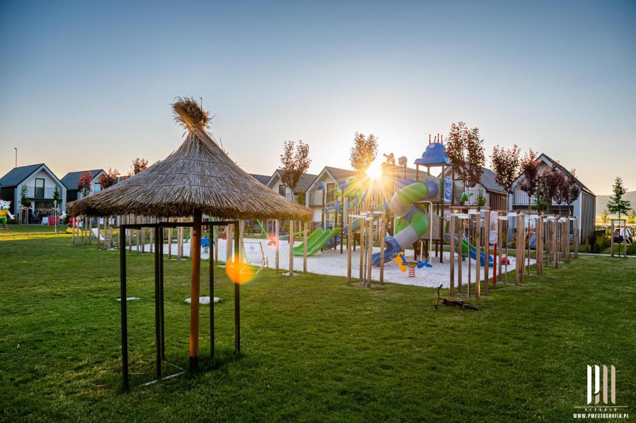 Holiday Park & Resort Cieplice Zdroj Jelenia Góra Exterior foto