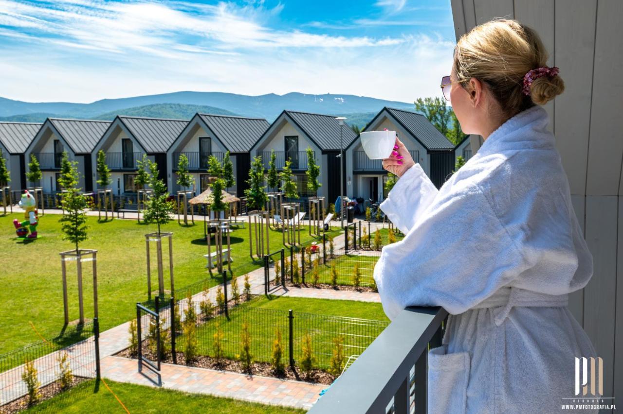 Holiday Park & Resort Cieplice Zdroj Jelenia Góra Exterior foto