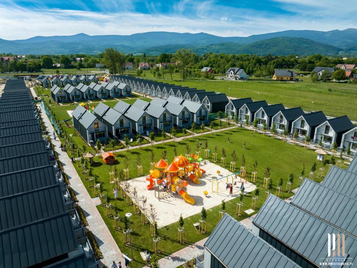 Holiday Park & Resort Cieplice Zdroj Jelenia Góra Exterior foto